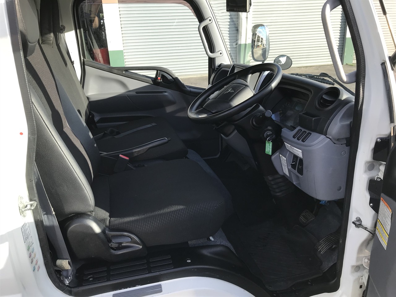 2016 Mitsubishi Canter