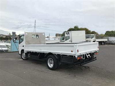 2019 Mitsubishi Canter - Thumbnail