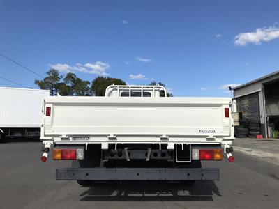2018 Toyota Dyna - Thumbnail