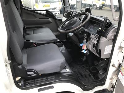2019 Mitsubishi Canter - Thumbnail