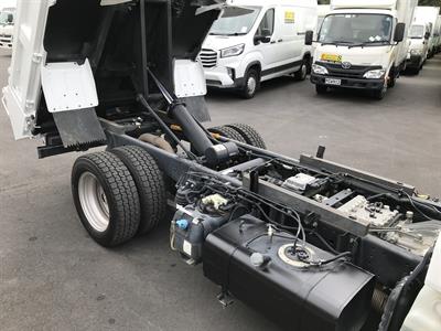 2019 Mitsubishi Canter - Thumbnail