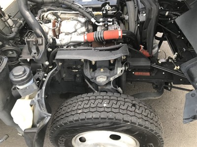 2018 Isuzu Elf - Thumbnail