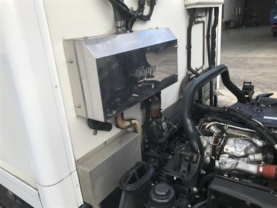 2018 Isuzu Elf - Thumbnail