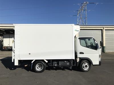 2020 Mitsubishi Canter - Thumbnail