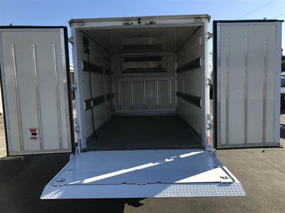 2020 Mitsubishi Canter - Thumbnail