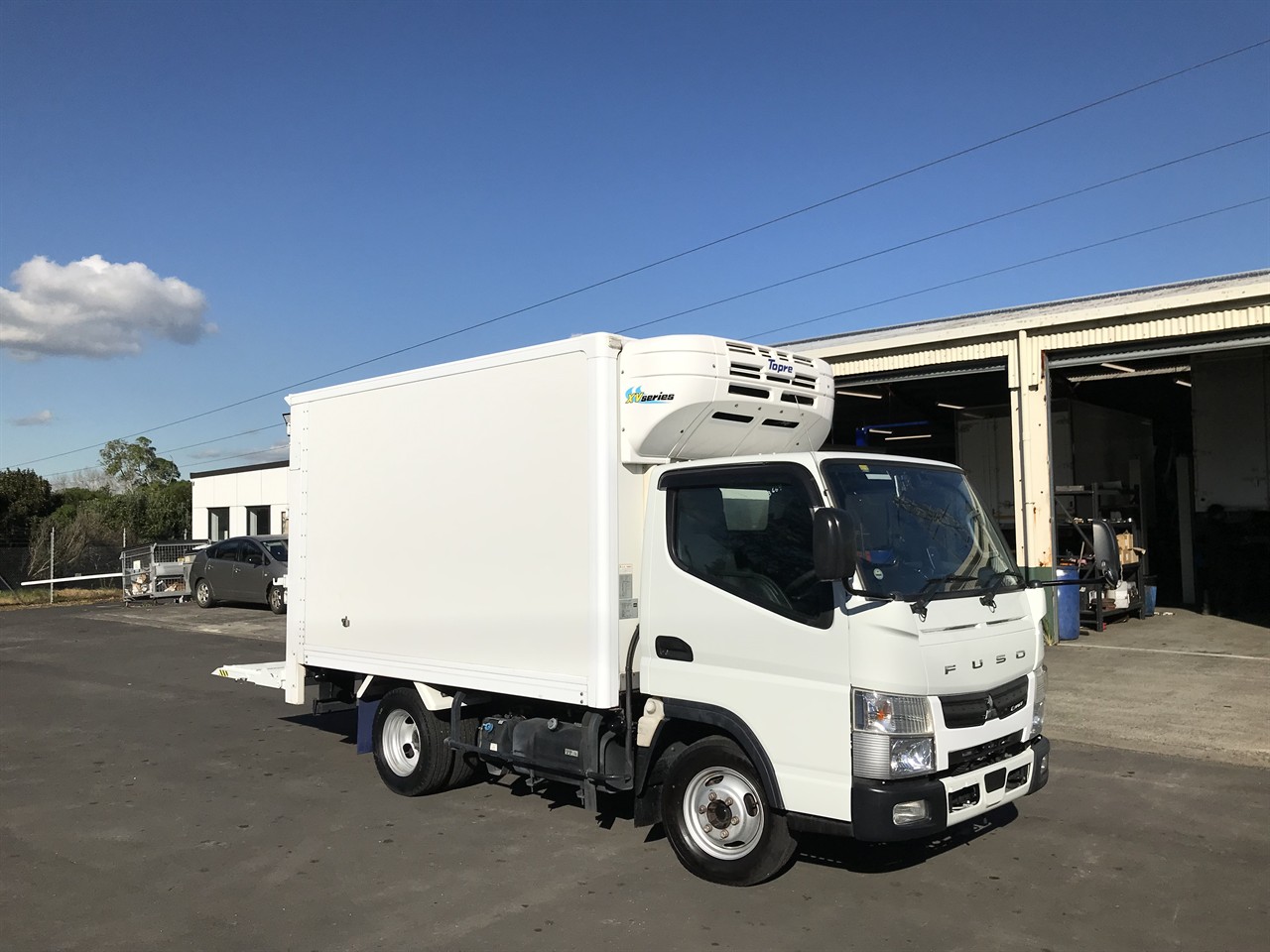 2020 Mitsubishi Canter
