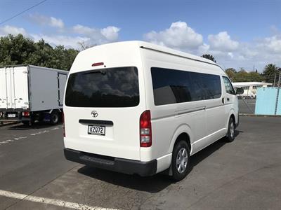 2017 Toyota Hiace - Thumbnail