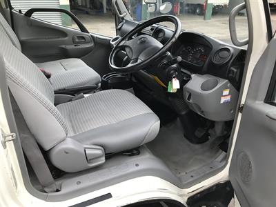 2013 Toyota Toyoace - Thumbnail