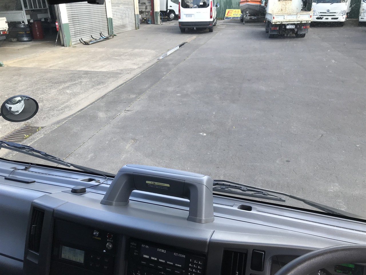 2020 Isuzu Elf