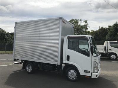 2014 Isuzu Elf - Thumbnail