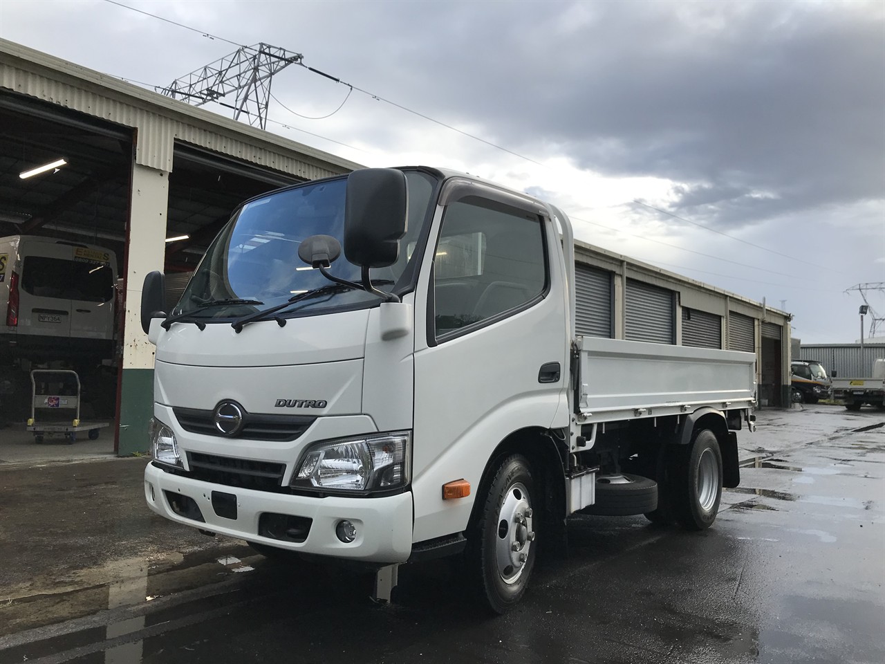 2016 Hino Dutro