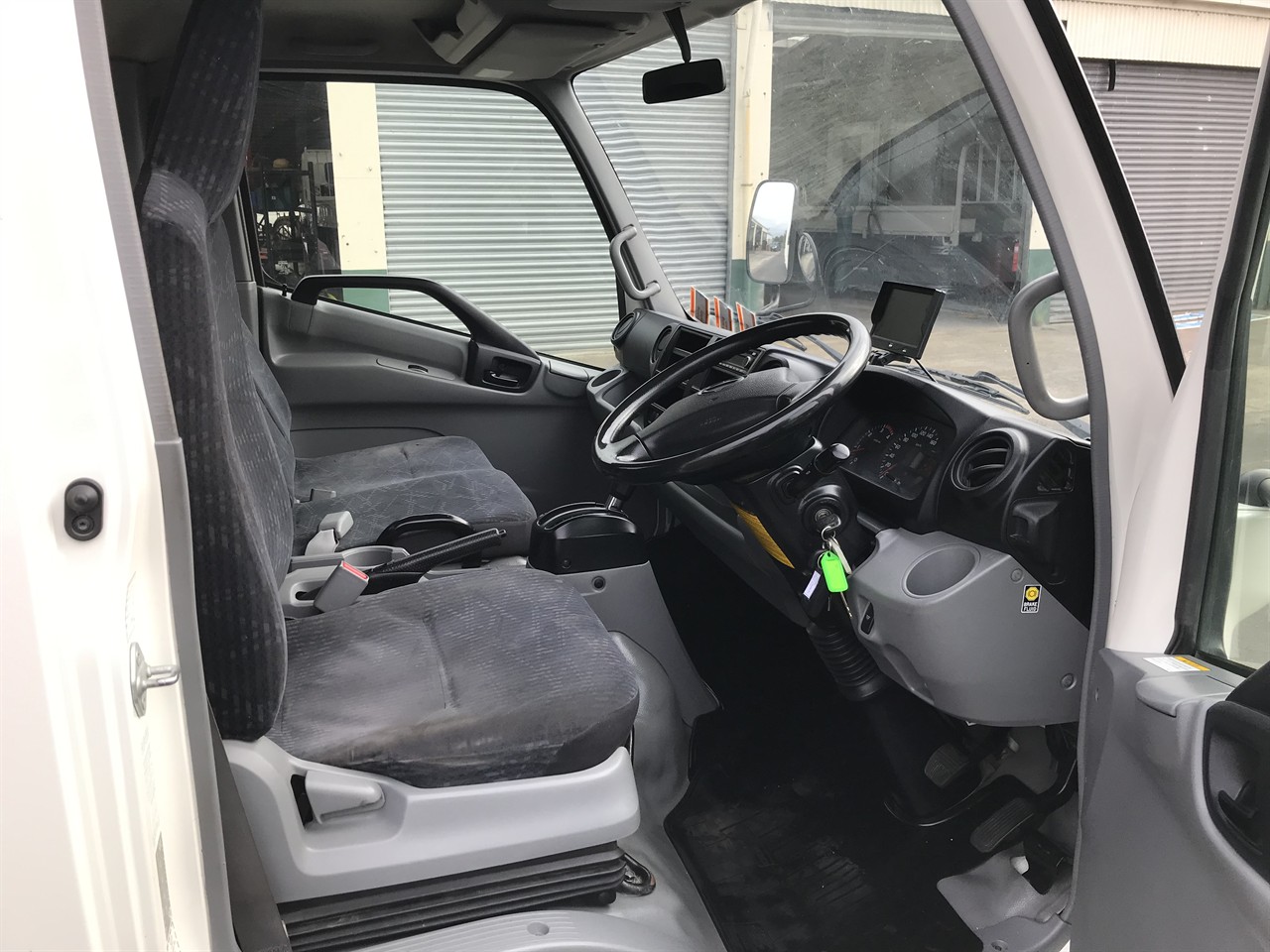 2015 Hino Dutro