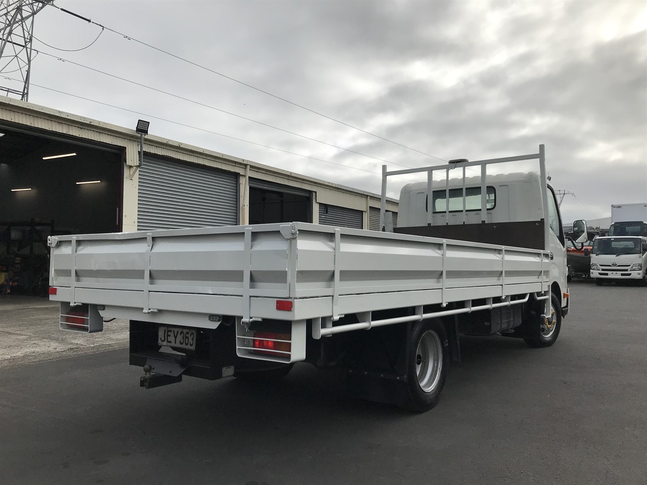 2015 Hino Dutro