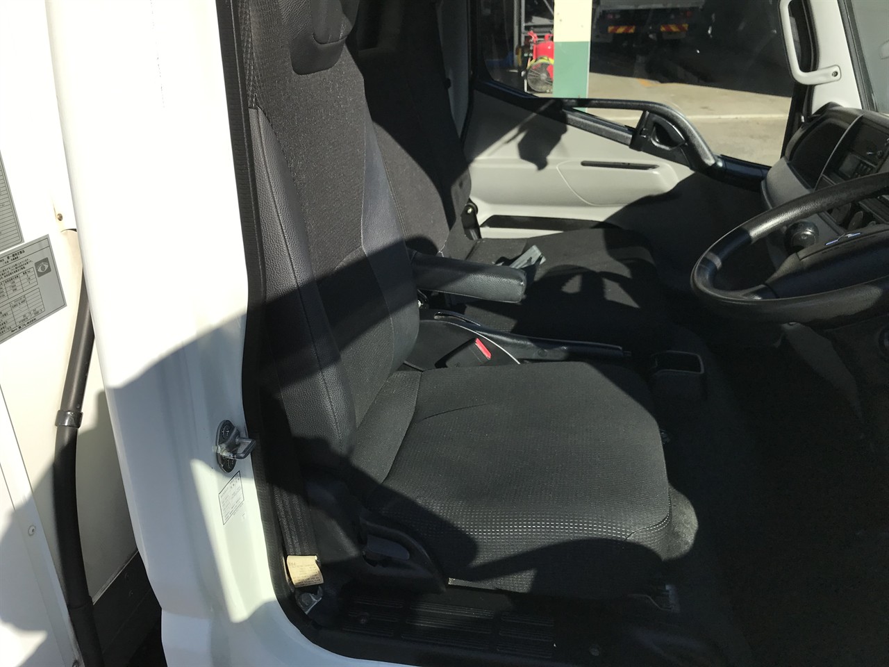 2020 Mitsubishi Canter