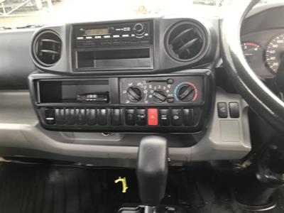 2013 Toyota Dyna - Thumbnail