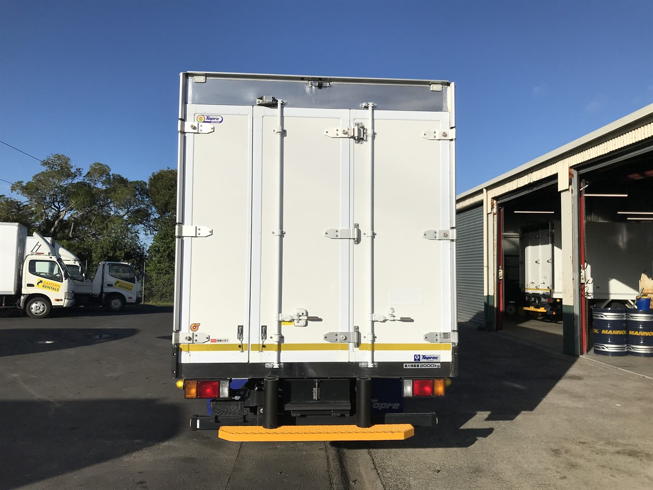 2024 Isuzu Elf