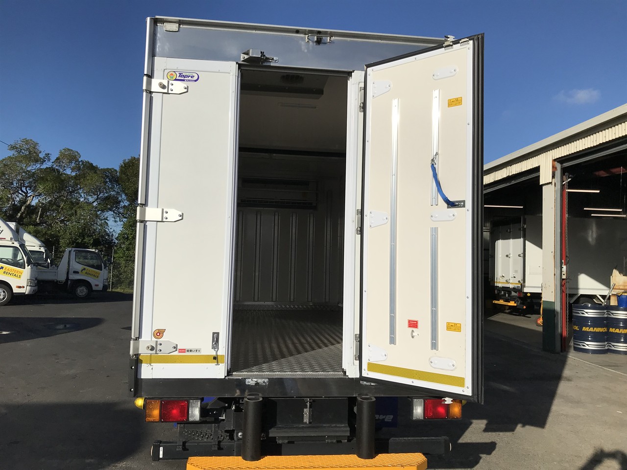 2024 Isuzu Elf