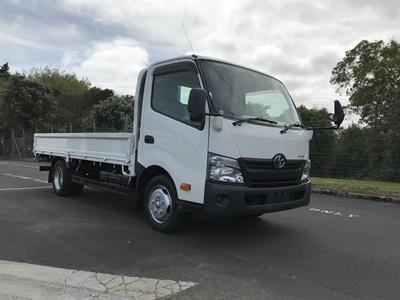 2016 Toyota Dyna - Thumbnail