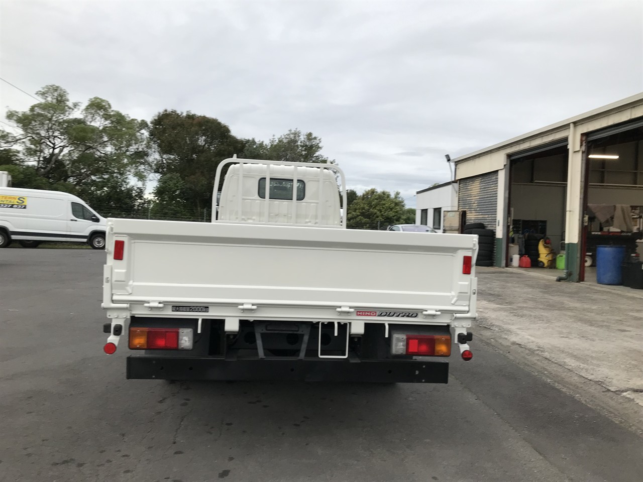 2015 Hino Dutro