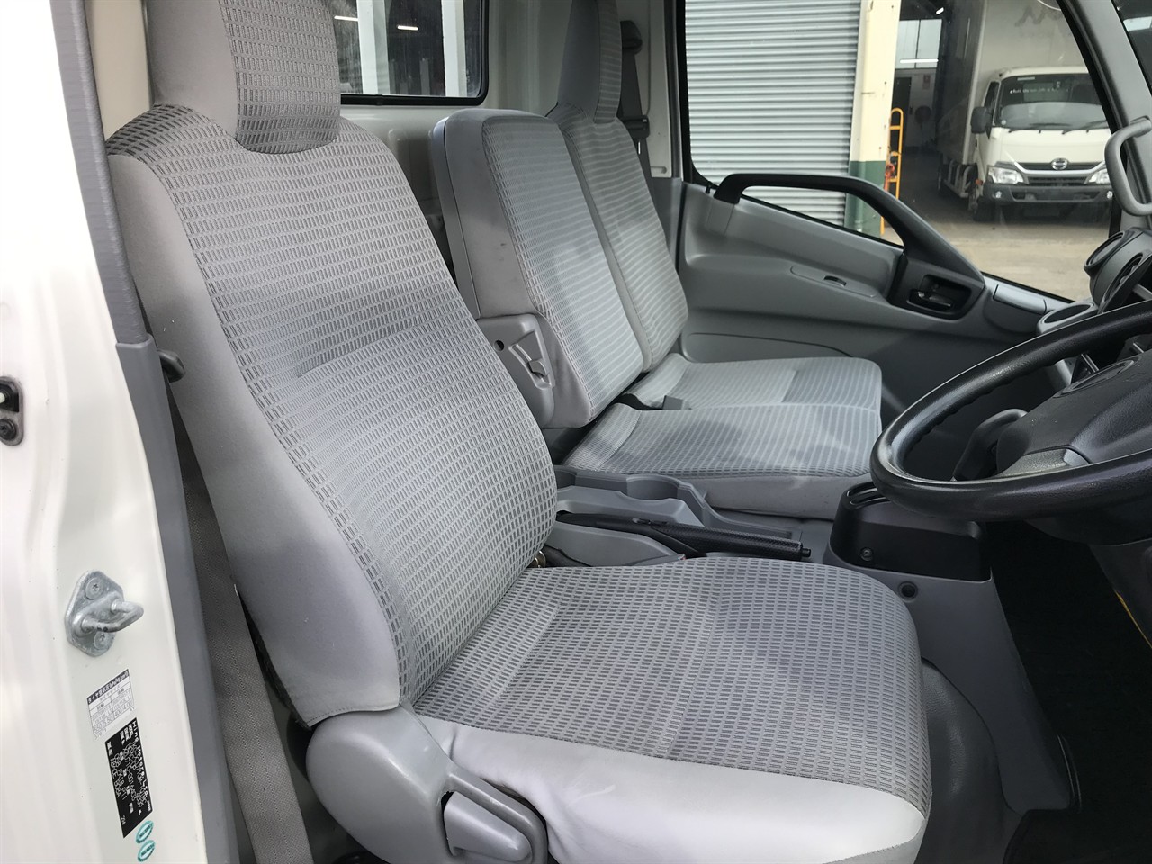 2015 Hino Dutro
