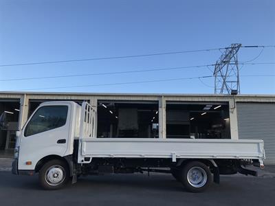 2018 Toyota Dyna - Thumbnail