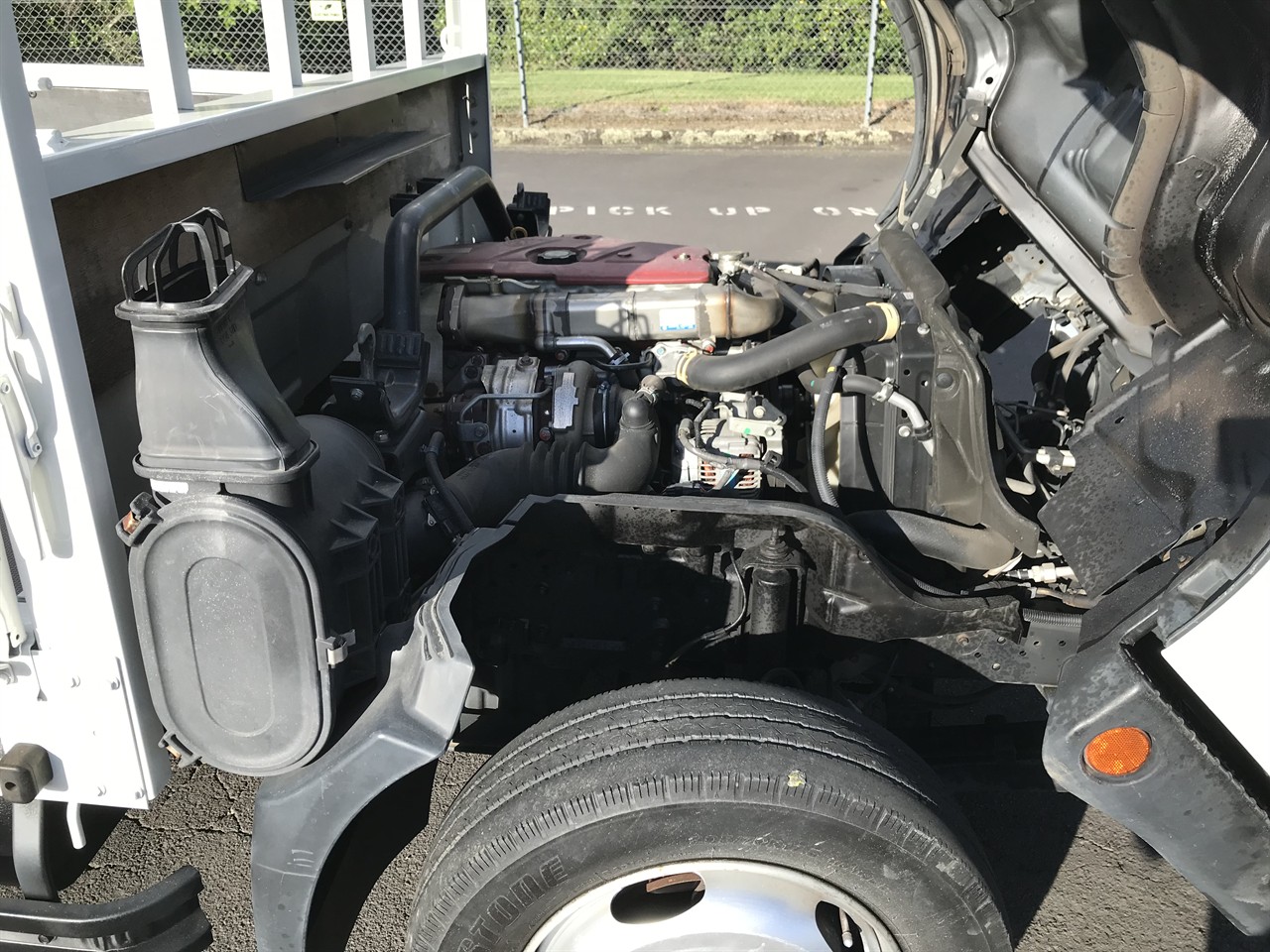 2015 Hino Dutro