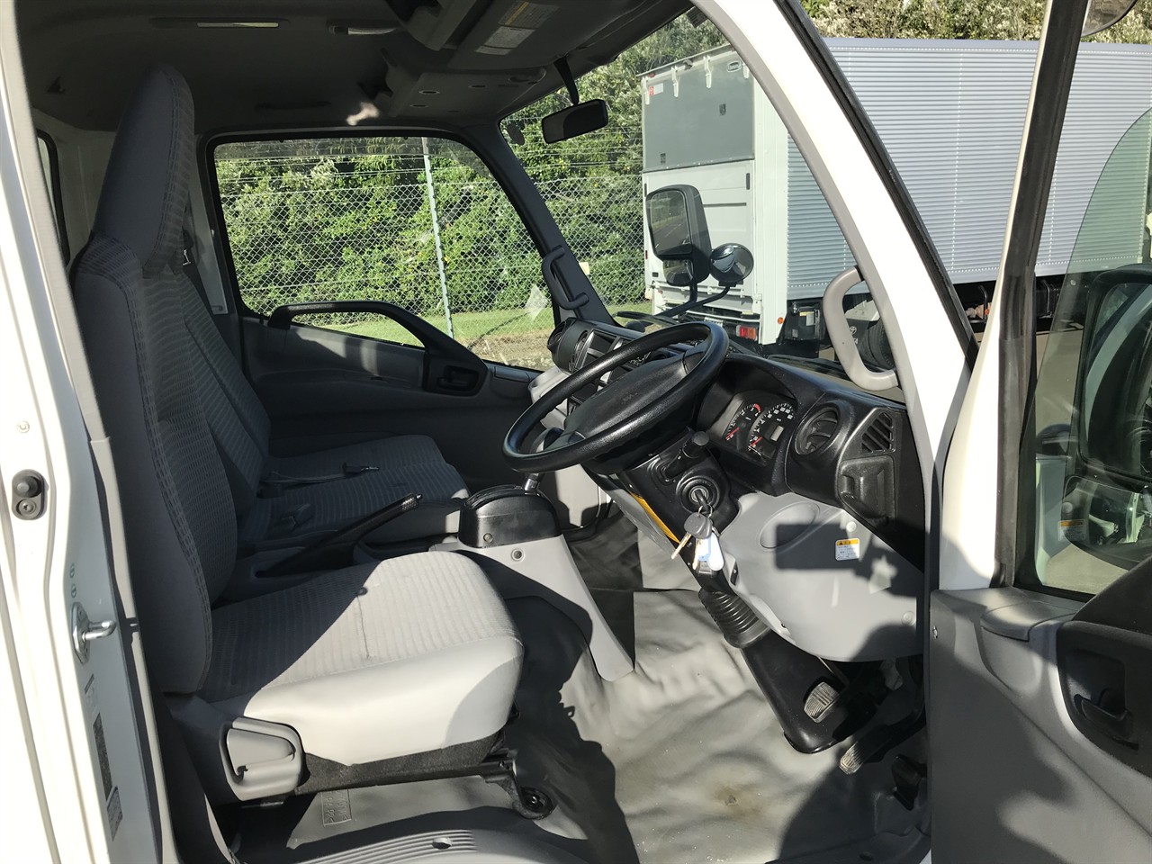 2015 Hino Dutro