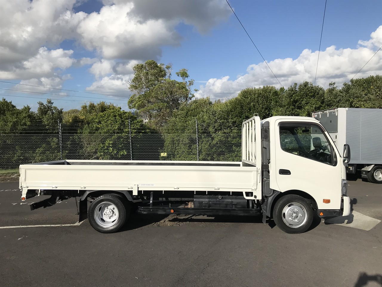 2015 Hino Dutro