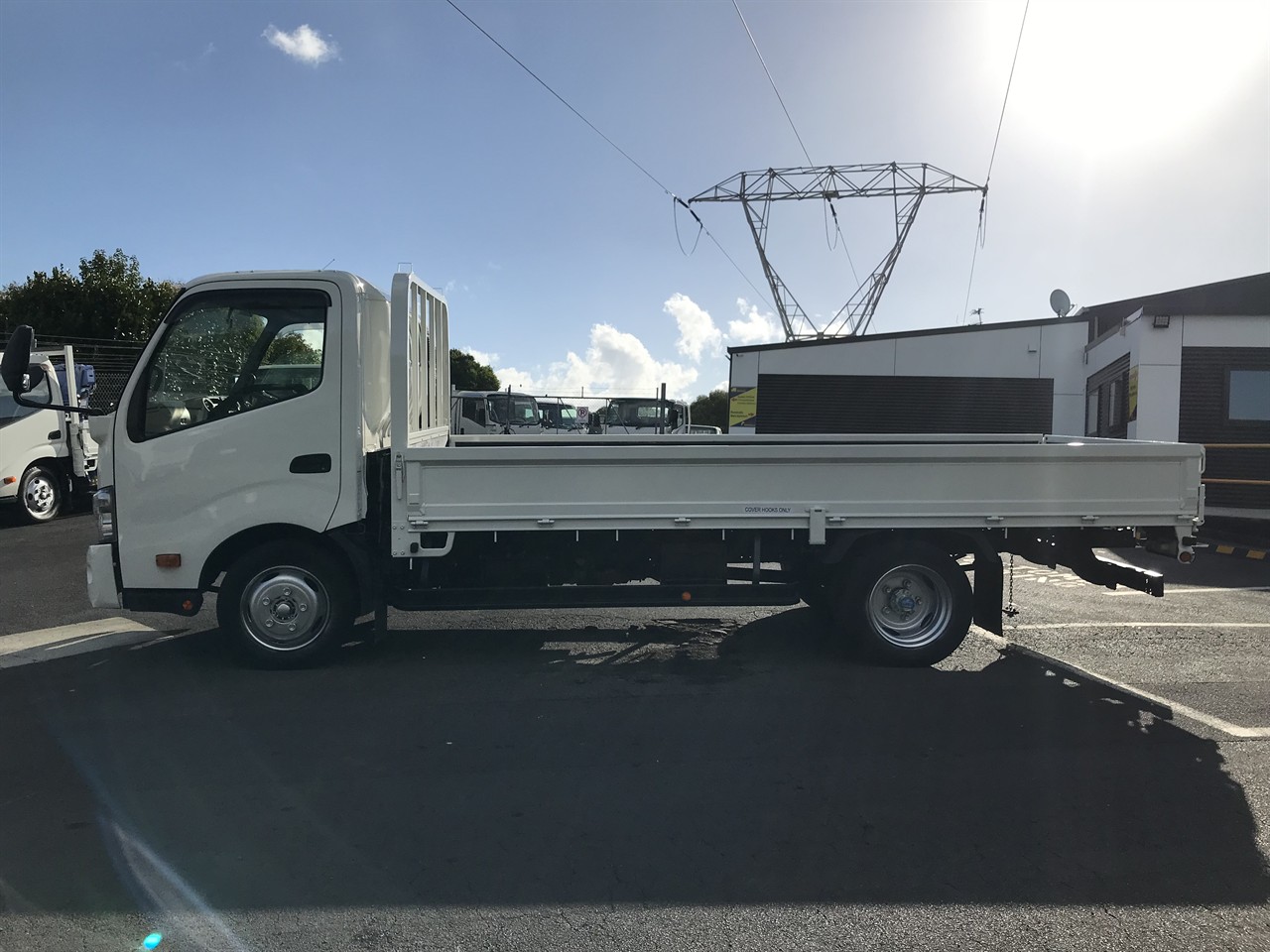 2015 Hino Dutro