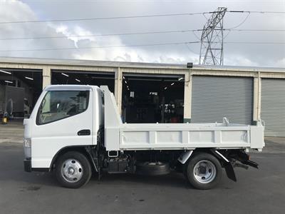 2013 Mitsubishi Canter - Thumbnail