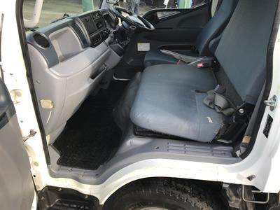 2013 Mitsubishi Canter - Thumbnail