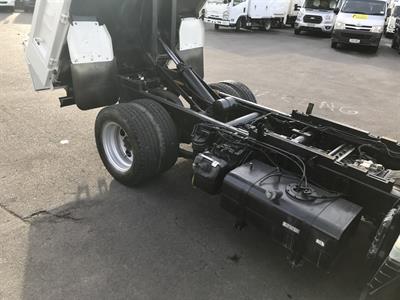 2013 Mitsubishi Canter - Thumbnail