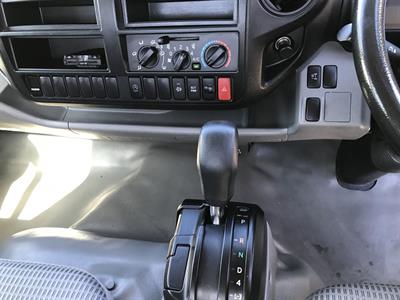 2014 Toyota Dyna - Thumbnail