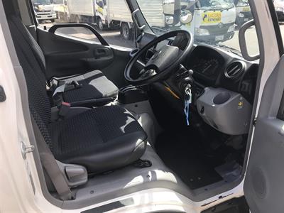 2020 Hino Dutro - Thumbnail