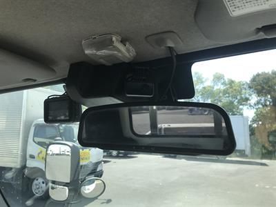 2020 Hino Dutro - Thumbnail