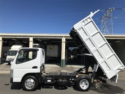 2018 Mitsubishi Canter - Thumbnail