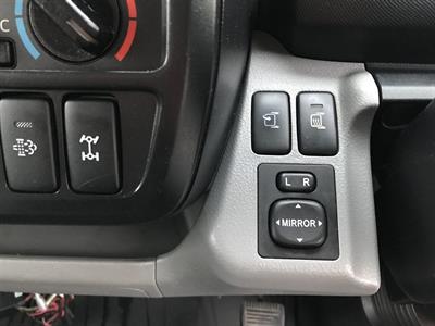 2015 Toyota Dyna - Thumbnail