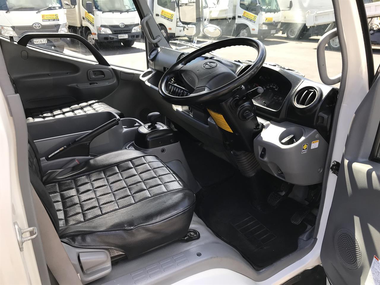 2018 Hino Dutro