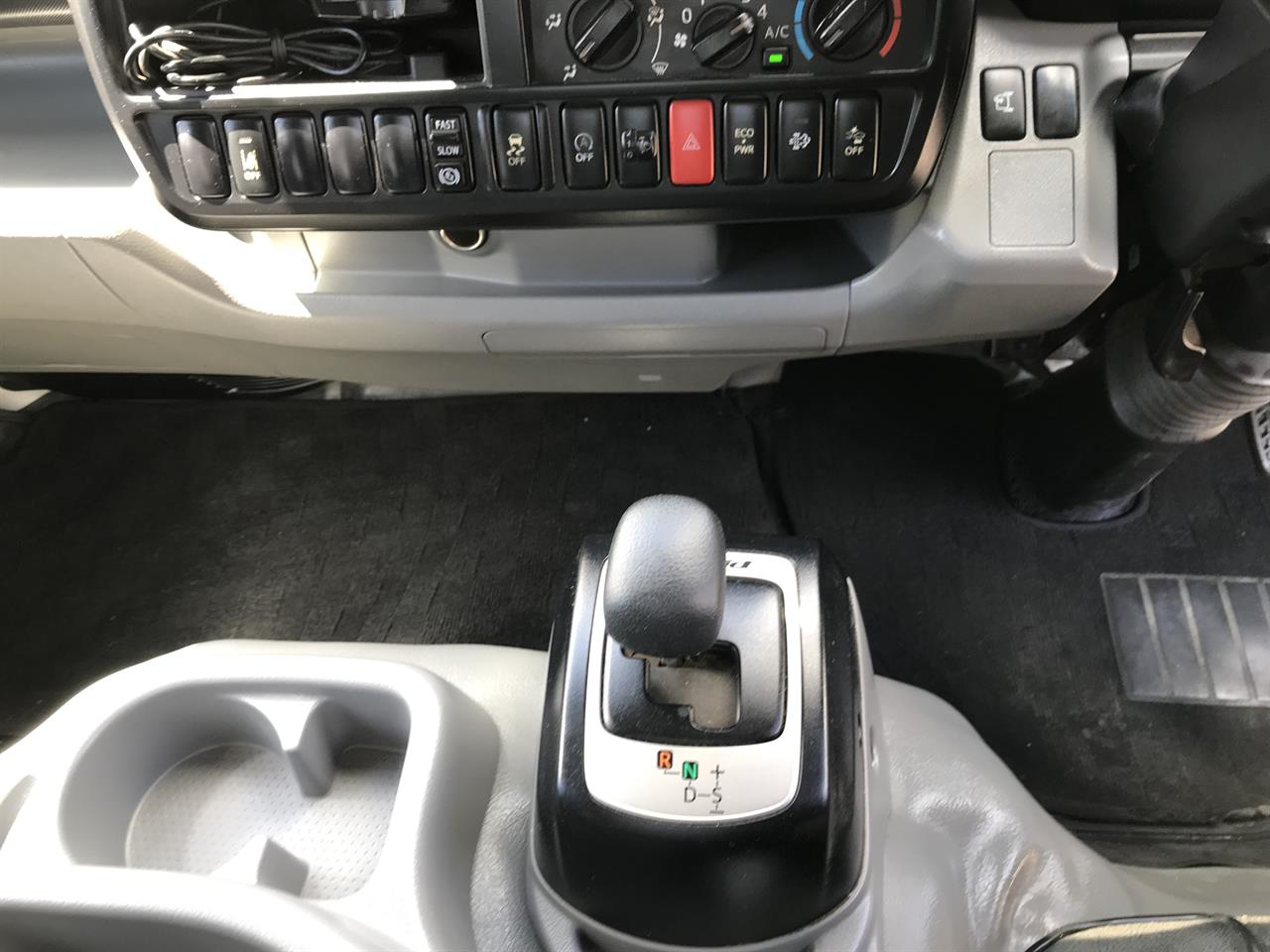 2018 Hino Dutro