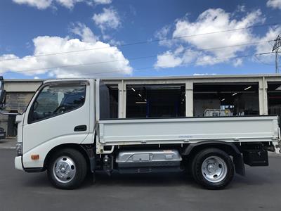 2018 Hino Dutro - Thumbnail