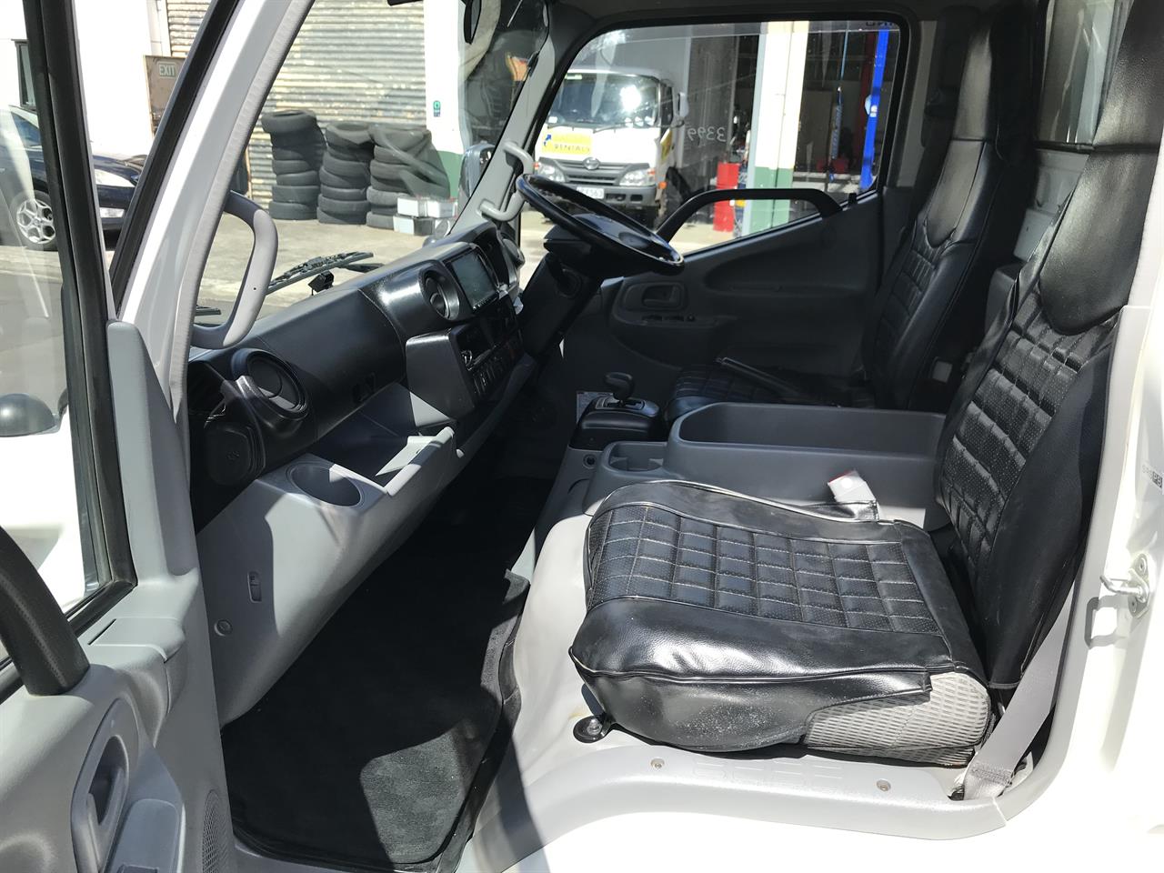 2018 Hino Dutro