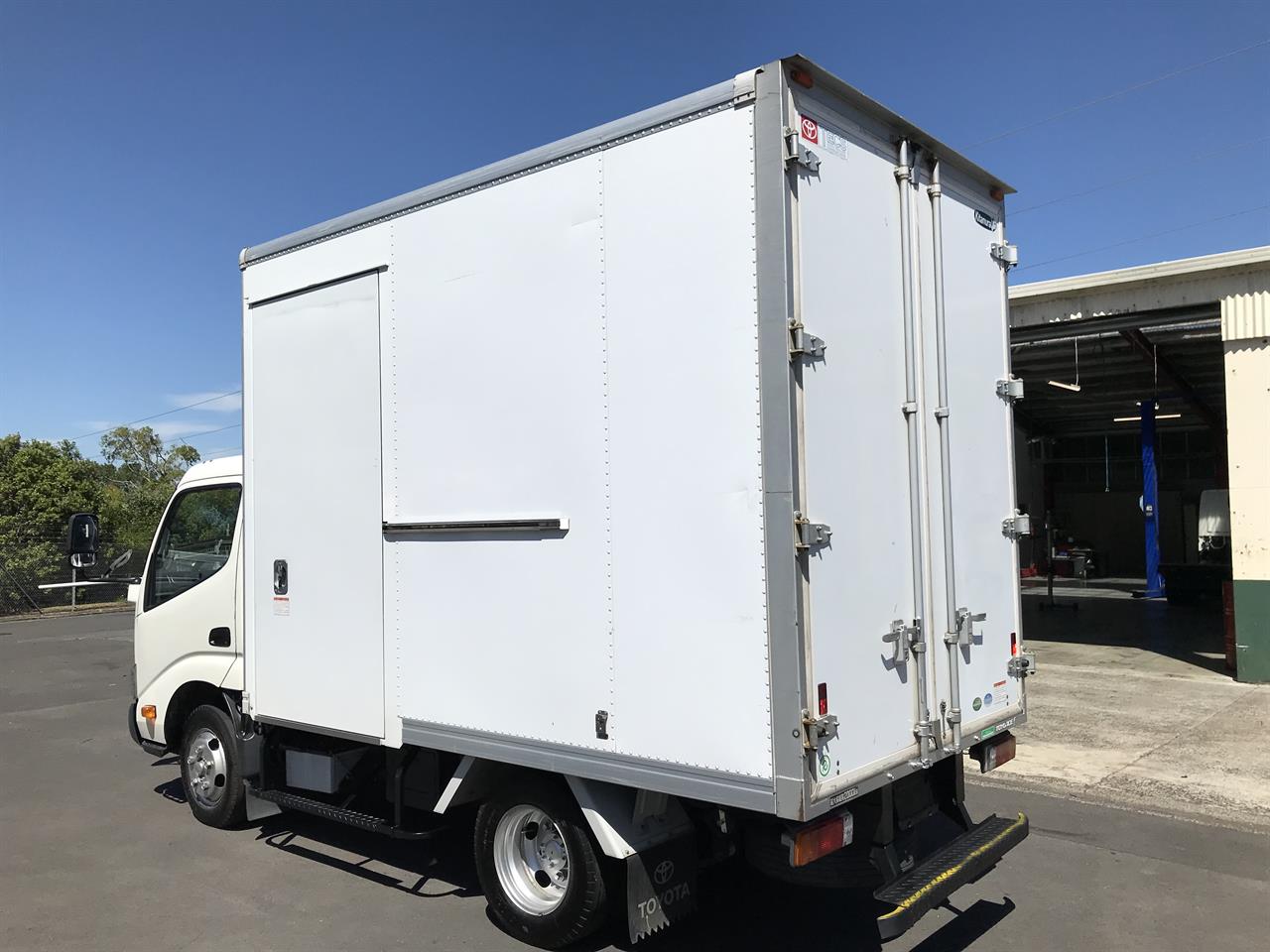 2017 Toyota Toyoace