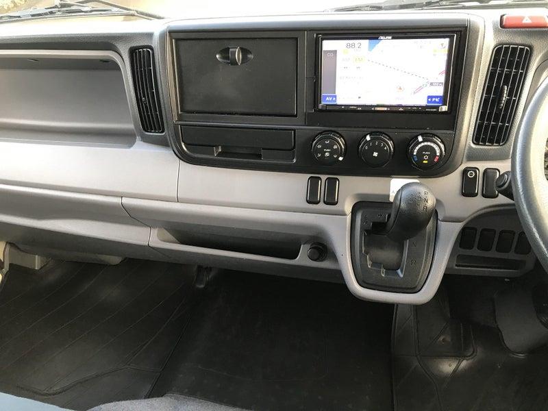 2016 Mitsubishi Canter