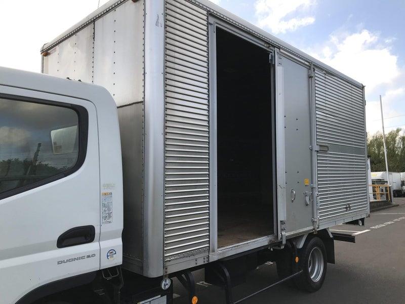 2016 Mitsubishi Canter