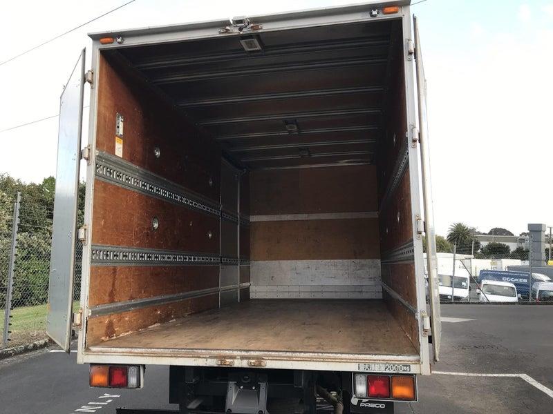 2016 Mitsubishi Canter