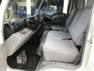 2016 Toyota Dyna - Thumbnail