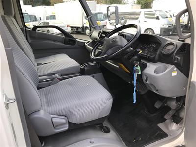 2016 Toyota Dyna - Thumbnail