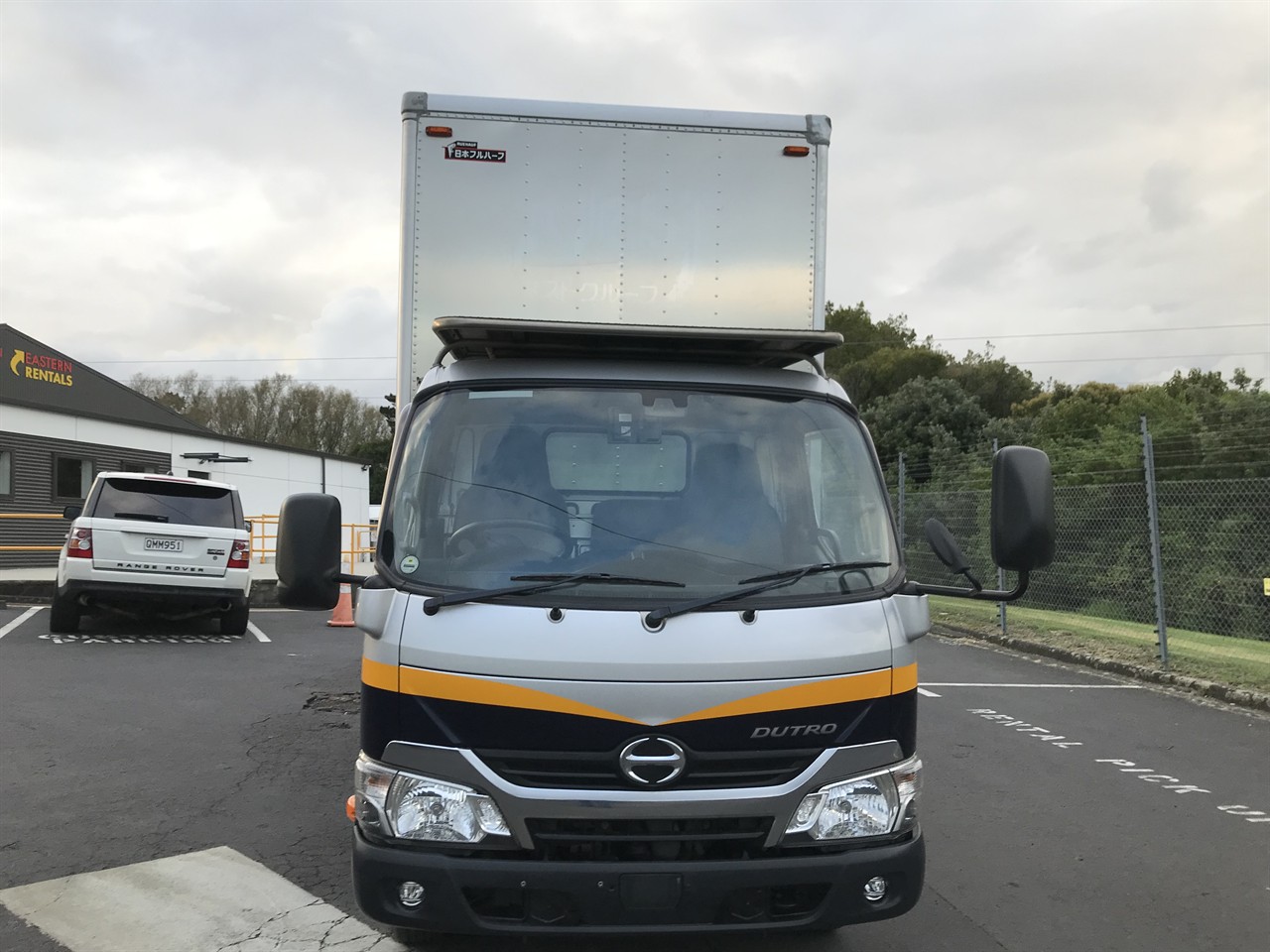2017 Hino Dutro